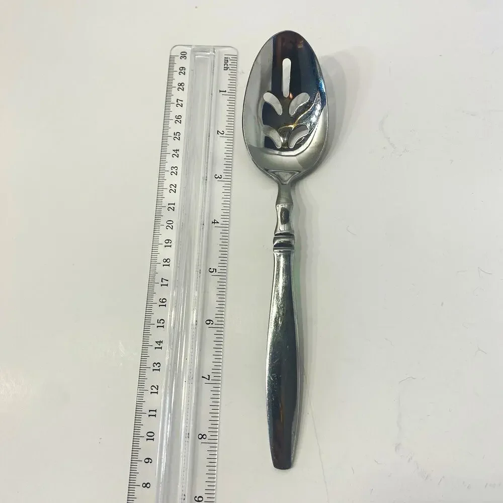 Reed & Barton Regent Heritage Mint Pierced Serving Spoon 8-5/8” 18/10 Stainless